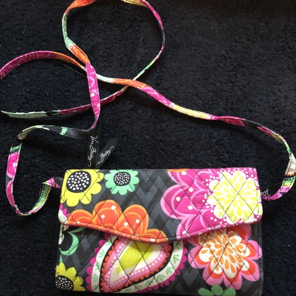 Vera Bradley Handbags - Vera Bradley wallet/ cross body purse